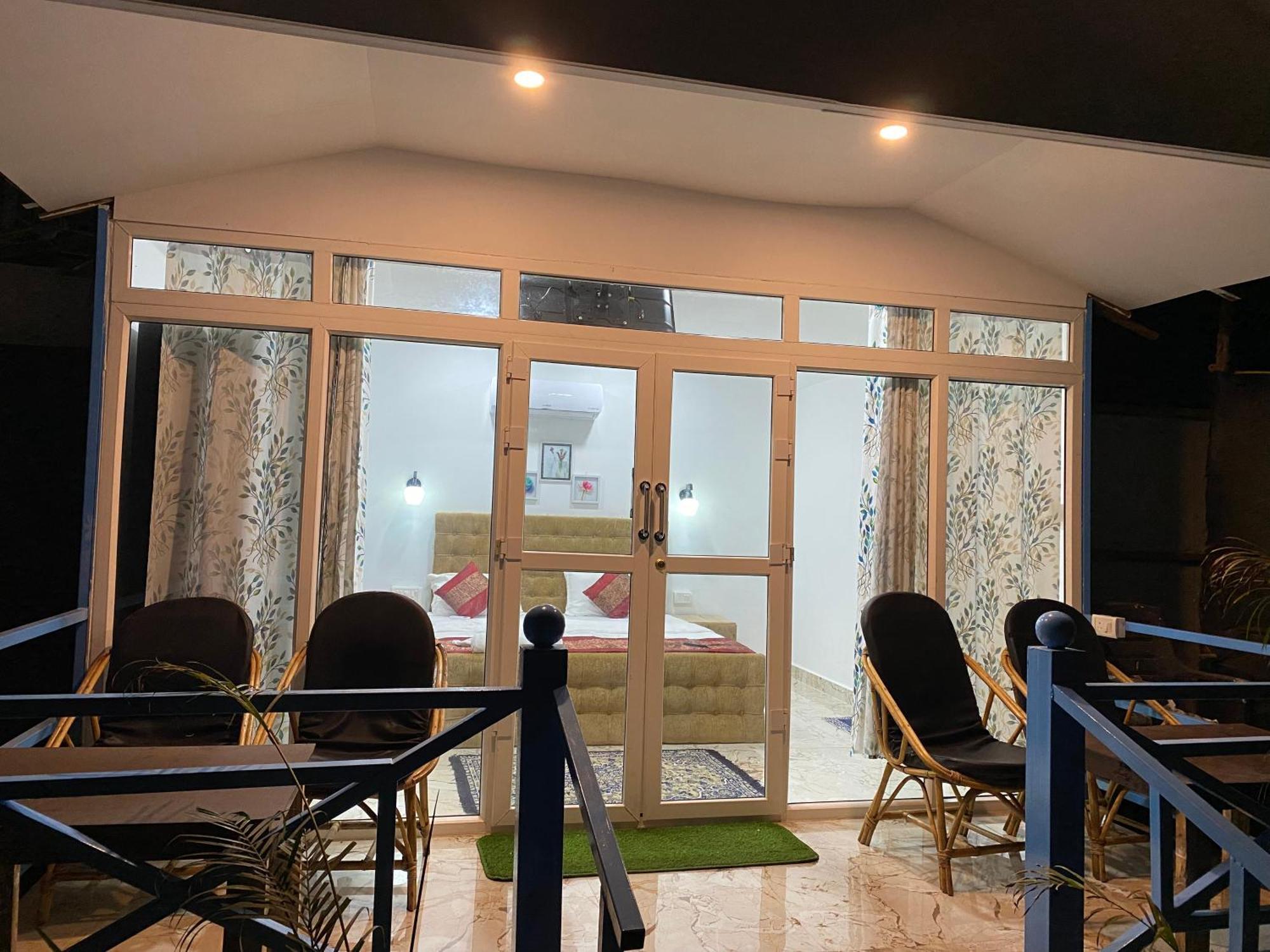 הוסטל פאלולם Tropical Bay מראה חיצוני תמונה